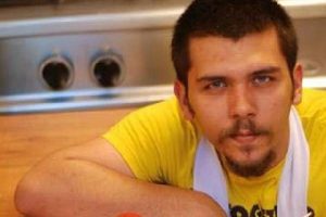 Gen&ccedil; işletmeci canına kıydı