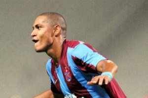 Trabzonspor'u Henrique ve Olcan sırtlıyor