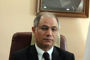 AK Parti kendisiyle yarışıyor