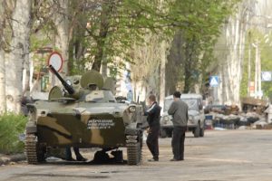Slavyansk'ta &ccedil;atışma &ccedil;ıktı