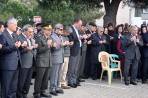 Şehit karakol komutanı  toprağa verildi!
