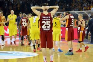 Galatasaray Liv Hospital, Barcelona ekibine 78-75 yenildi