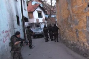 Helikopter destekli "Şafak Operasyonu"