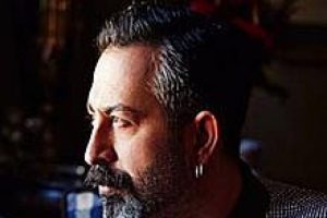 Cem Yılmaz o haberleri 'ti'ye aldı!