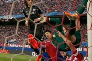Atletico Madrid Chelsea ma&ccedil;ında şok sakatlık!