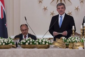 "&Ccedil;anakkale'de asıl kazanan barış ve dostluk olmuştur"