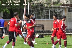 İneg&ouml;lspor G&uuml;m&uuml;şhane'de galibiyet d&uuml;şl&uuml;yor