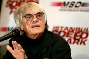 Formula 1'in patronu hakim karşısında