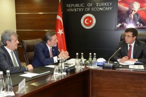Bakan Zeybek&ccedil;i'den BTSO'ya &ouml;vg&uuml;