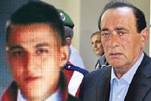 &Ccedil;akıcı'ya 10 ay, avukatına 13 yıl hapis