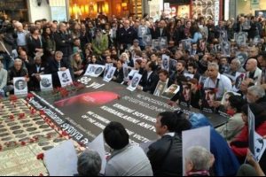 Taksim'de 24 Nisan anması