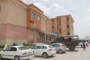 12 yaşındaki &ccedil;ocuk kan davası kurbanı