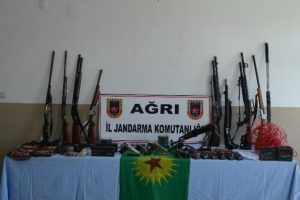 Ağrı'da 5 PKK'lı tutuklandı