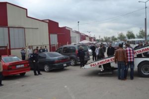 Bursa'da av t&uuml;feği ateş aldı 2 kişi yaralandı