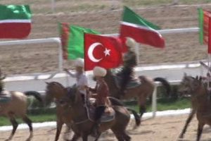 Cumhurbaşkanı G&uuml;l, At Bayramı'nda