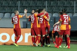 Galatasaray, yeniden ikinciliğe y&uuml;kseldi...