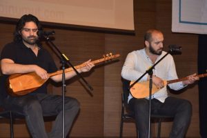 "Bir T&uuml;rk&uuml; Bin Umut" alb&uuml;m&uuml; tanıtıldı