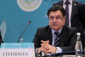 "Adil olmak yargı mensupları i&ccedil;in olmazsa olmaz gerekliliktir"