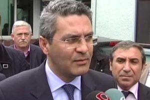 Silahlı saldırıya uğrayan il&ccedil;e başkanına ziyaret