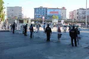 Vatandaşın 1 Mayıs &ouml;nlemleri sıkıntısı