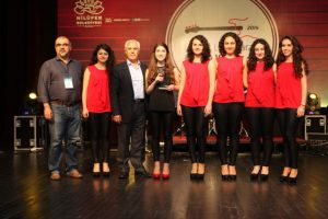 Nil&uuml;fer'de liseler yarıştı m&uuml;zik kazandı