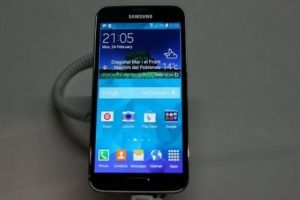 Samsung'dan Galaxy S5 itirafı