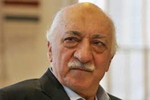 G&uuml;len dava a&ccedil;mayı s&uuml;rd&uuml;r&uuml;yor