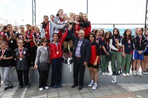 Nil&uuml;fer'de &ccedil;ocuklar yarıştı fair-play kazandı