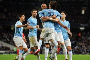 Everton'ı yıkan City şampiyonluğa y&uuml;r&uuml;yor!
