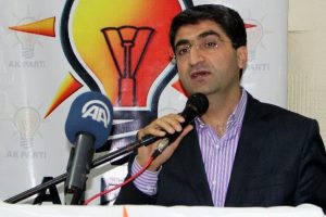 Ak Parti se&ccedil;imler i&ccedil;in kolları sıvadı