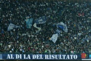 İtalya'da Napoli Fiorentina ma&ccedil;ına kan bulaştı!