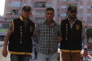 Binbir surat dolandırıcı yakalandı