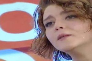 Senem Kuyucuoğlu hem ağladı, hem ağlattı!