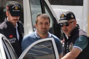 Karısını &ouml;ld&uuml;ren adamdan kan donduran ifade!