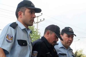 Kıskan&ccedil;lık cinayetine kurban gitti