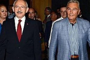 Kılı&ccedil;daroğlu ve Baykal arasında s&uuml;rpriz g&ouml;r&uuml;şme!