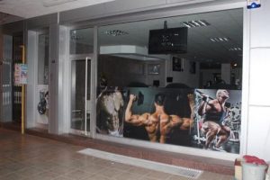 Spor salonunda şoke eden &ouml;l&uuml;m!