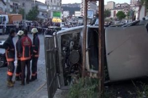 Asker uğurlama konvoyunda kaza