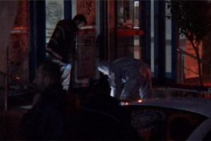 Markete ses bombalı saldırı