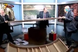 Canlı yayında birbirlerine girdiler