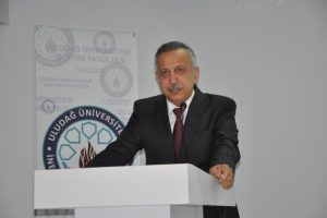 Gen&ccedil;lere ve kadınlara girişimcilik dersi