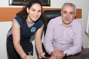 Bursa B&uuml;y&uuml;kşehir Aylin'in s&ouml;zleşmesini uzattı