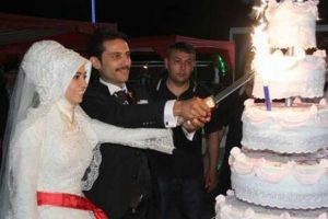 Gelin ve damada yangın şoku!