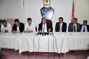 "Onur m&uuml;cadelemizde bizi yalnız bırakmayın"