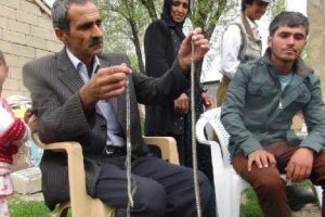 Yılanla yaşayabilir misiniz? Onlar yaşıyor...