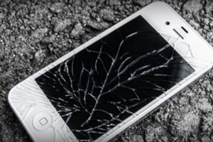 Kırılan cep telefonları kendini onaracak!