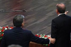 G&uuml;l, Erdoğan'ın sakinleştirmeye &ccedil;alıştı