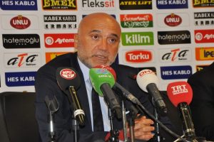 "Lig'de kalmayı garantilediğimiz i&ccedil;in mutluyuz"