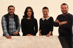 &Uuml;nl&uuml; sanat&ccedil;ı reklam filmi y&ouml;netmeni oldu