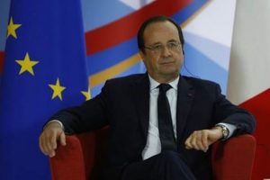 Hollande'dan T&uuml;rkiye'ye soykırım &ccedil;ağrısı